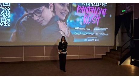 Il ragazzo dai pantaloni rosa, Regione: Importante sostenere questo film