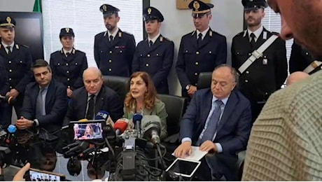 Il gruppo armato della Sanità ha sfidato quello del Mercato. Ed è stata guerra. Uccidere o morire