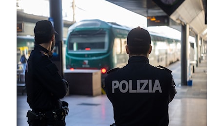 Ascoli Piceno, donna investita e uccisa da treno in stazione Grottammare