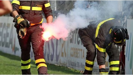 Incendio a Fuorigrotta: in fiamme una cabina elettrica in via Cinthia