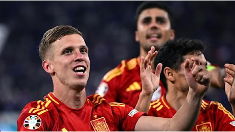 Dani Olmo caso serio: no della Liga all'iscrizione, il Barcellona rischia davvero di perderlo