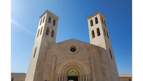 Là dove c'era il campo minato ora sorge la chiesa del Battesimo di Gesù