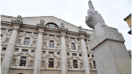 La Borsa del 27 novembre, apertura in rosso per Piazza Affari con il calo di Generali