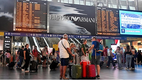 Guasto sull’Alta velocità Roma-Napoli, disagi e ritardi fino a 80 minuti. Ecco i treni coinvolti