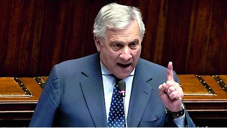 Antonio Tajani: “Toti costretto a lasciare per la libertà, così i giudici condizionano il voto”